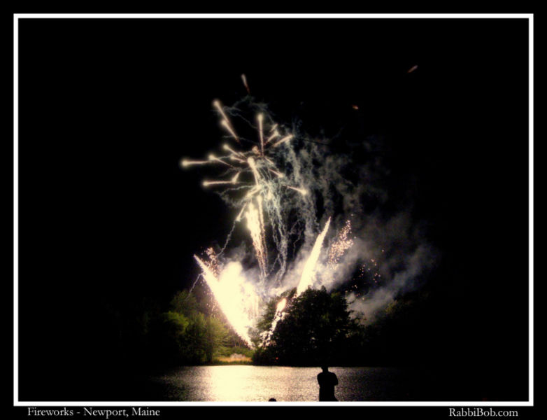 File:Fireworks NewportME1 4201.jpg