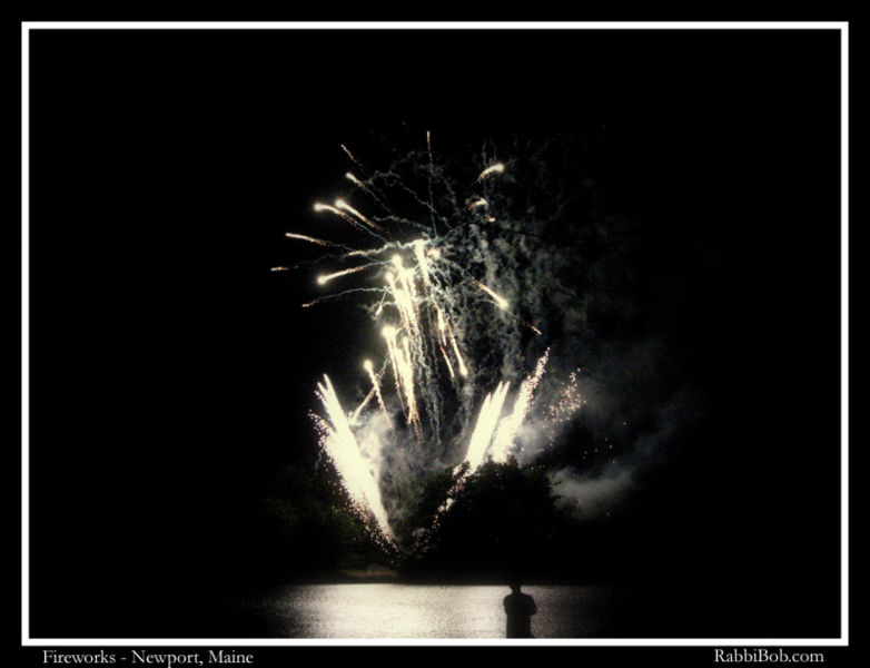 File:Fireworks NewportME1 4202.jpg